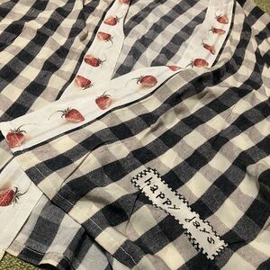 Market of Stars strawberry pixie duster